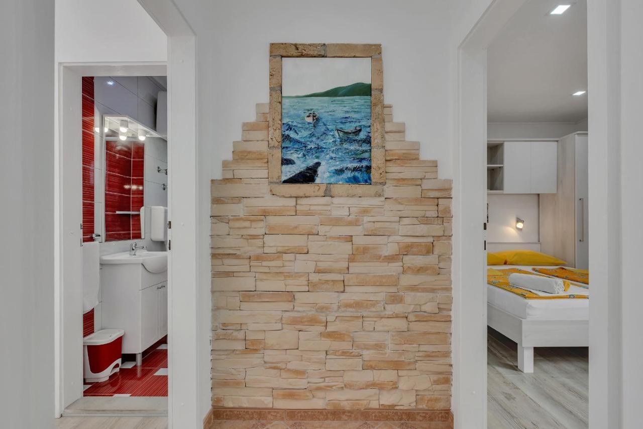 Apartments Zorica Тучепи Экстерьер фото
