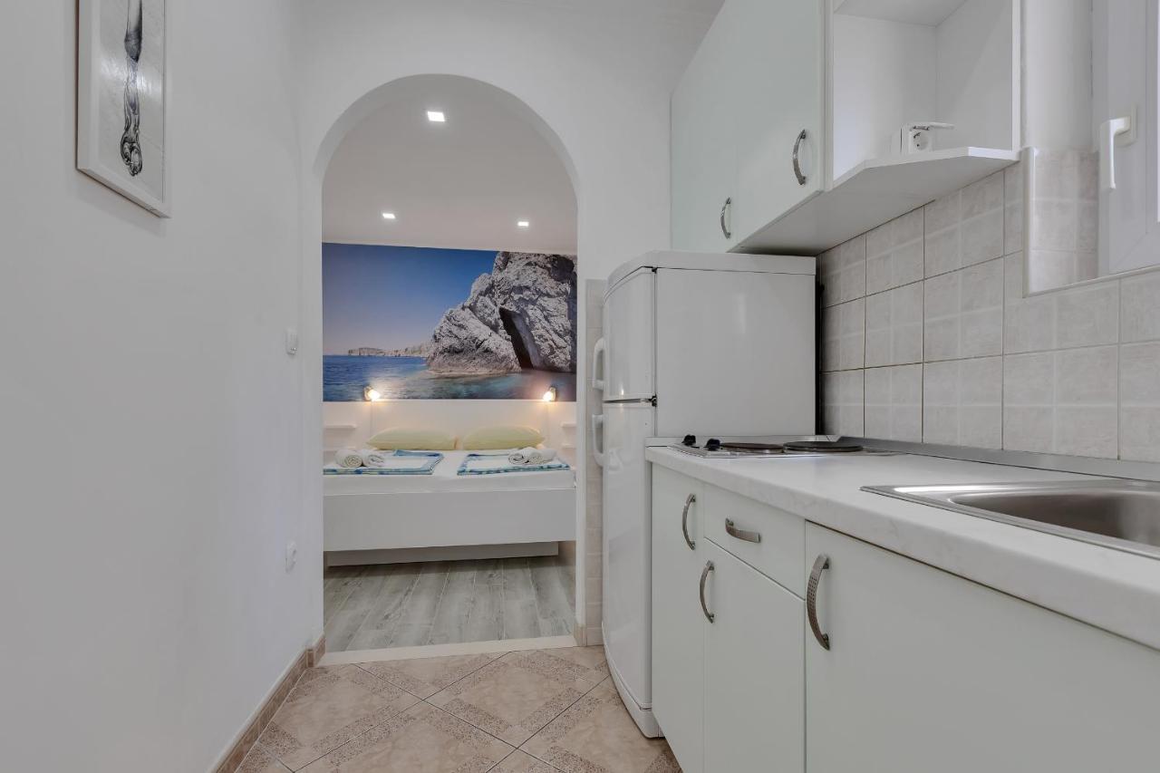 Apartments Zorica Тучепи Экстерьер фото