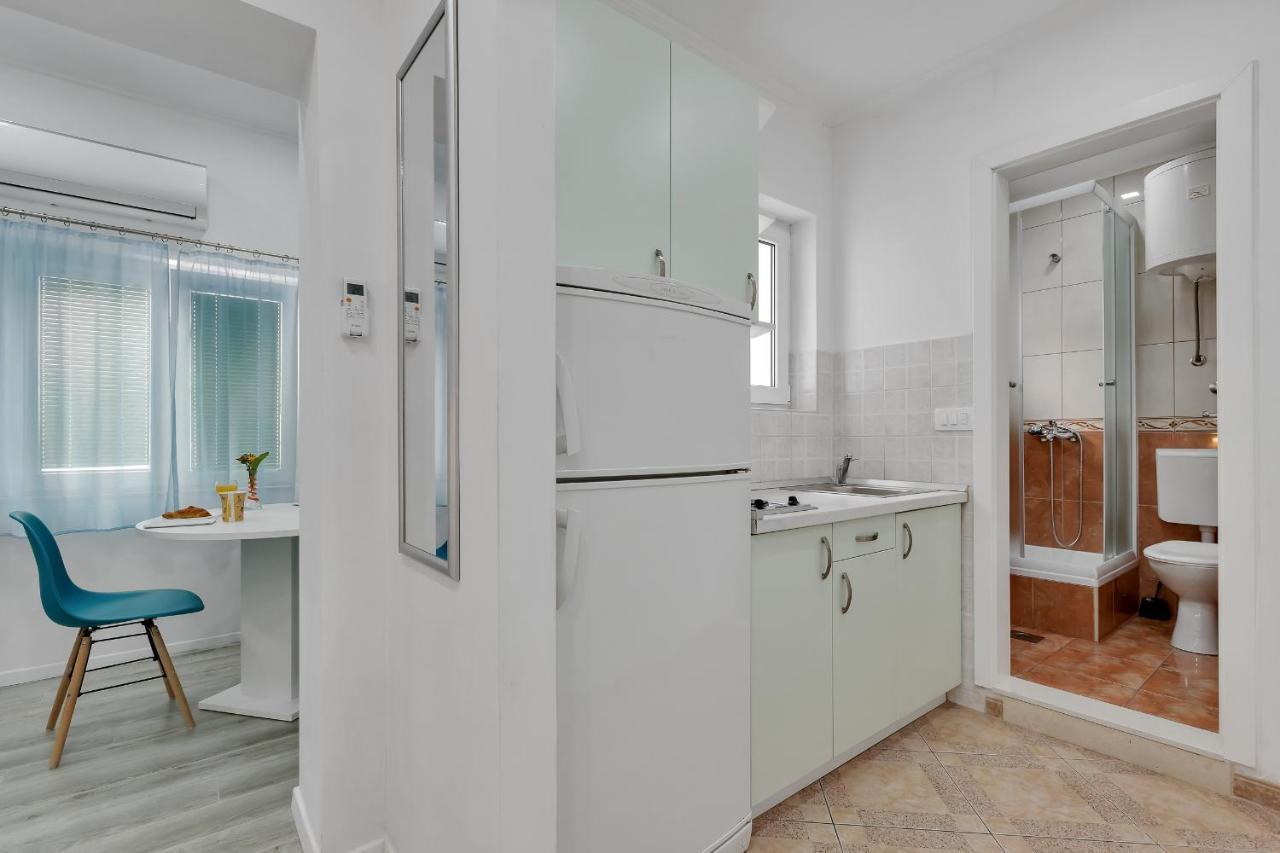 Apartments Zorica Тучепи Экстерьер фото