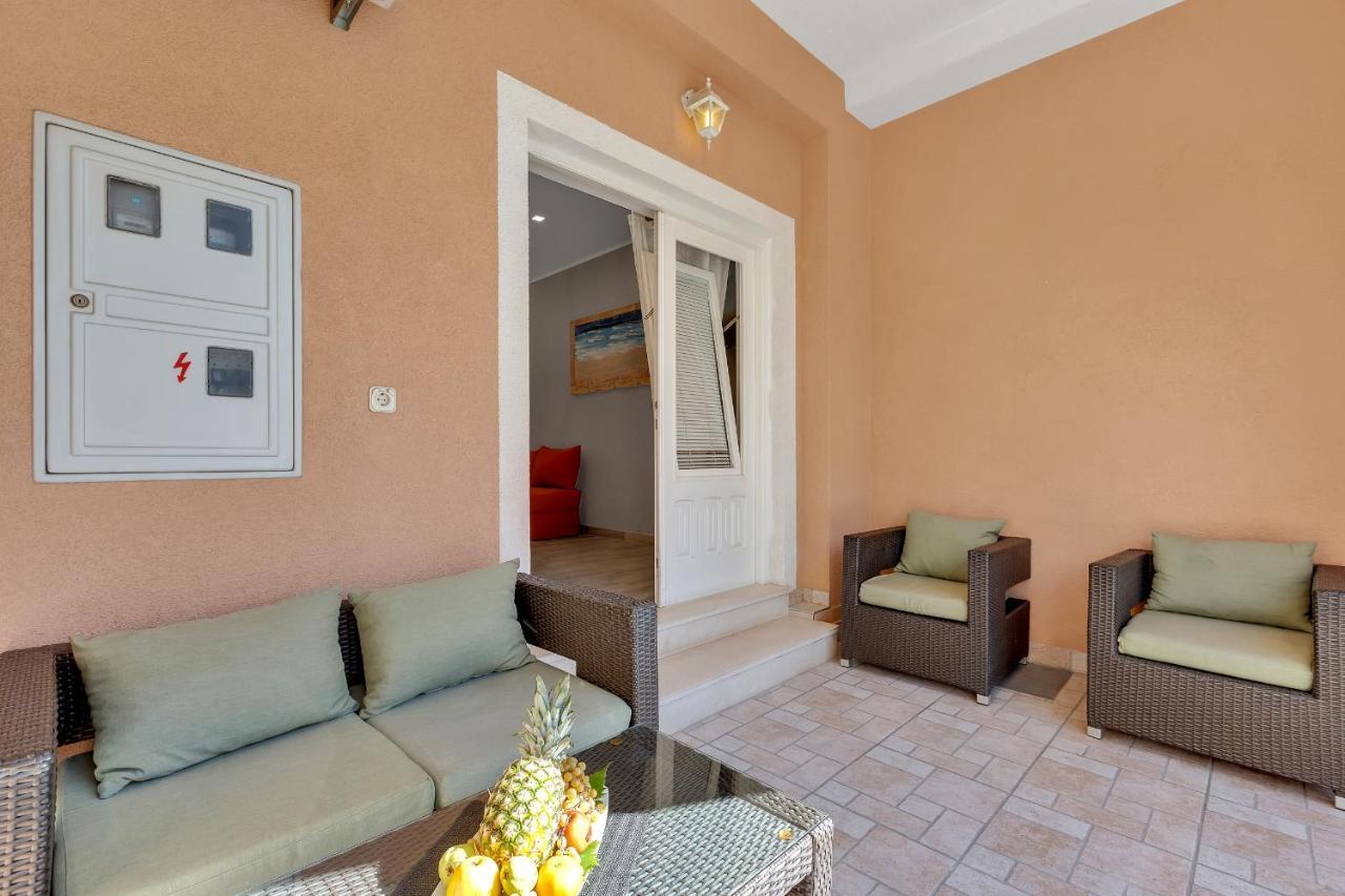 Apartments Zorica Тучепи Экстерьер фото