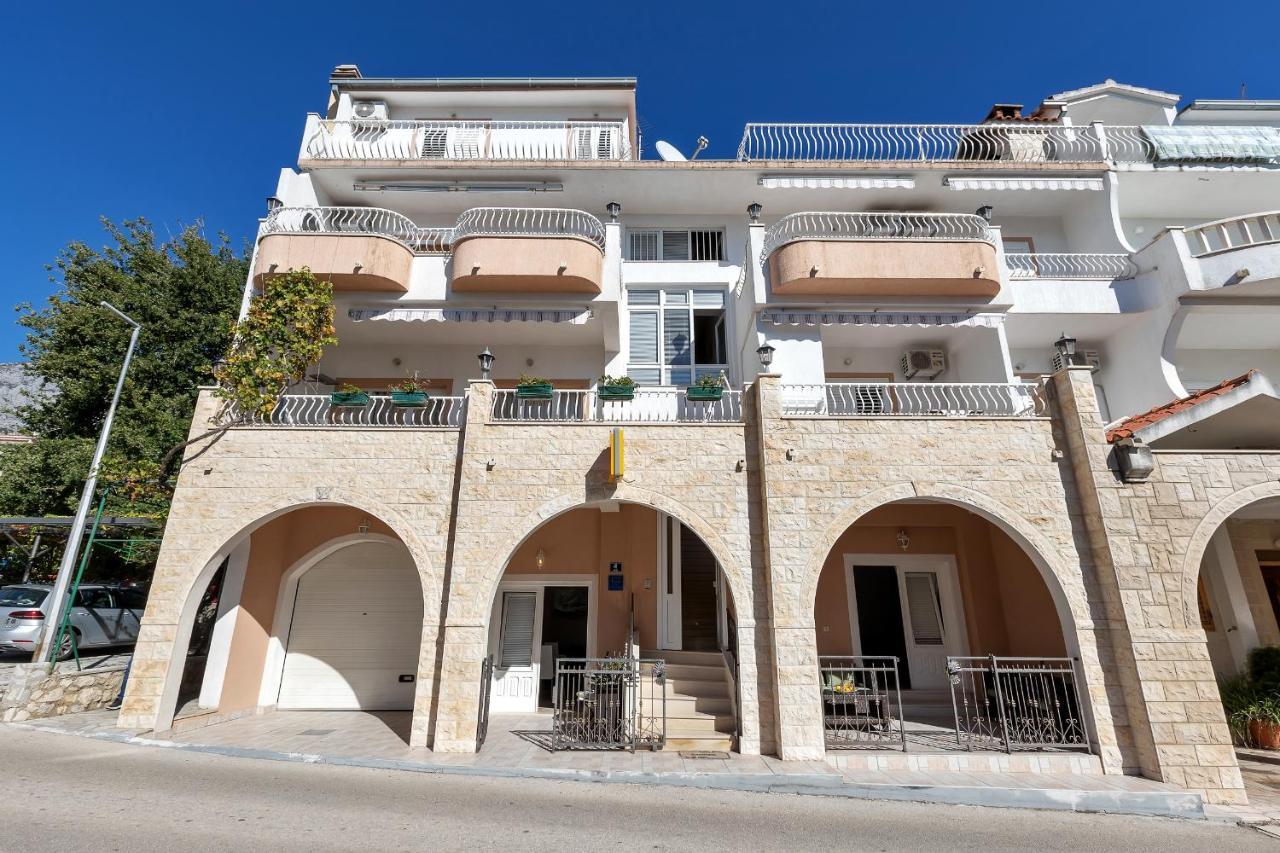 Apartments Zorica Тучепи Экстерьер фото