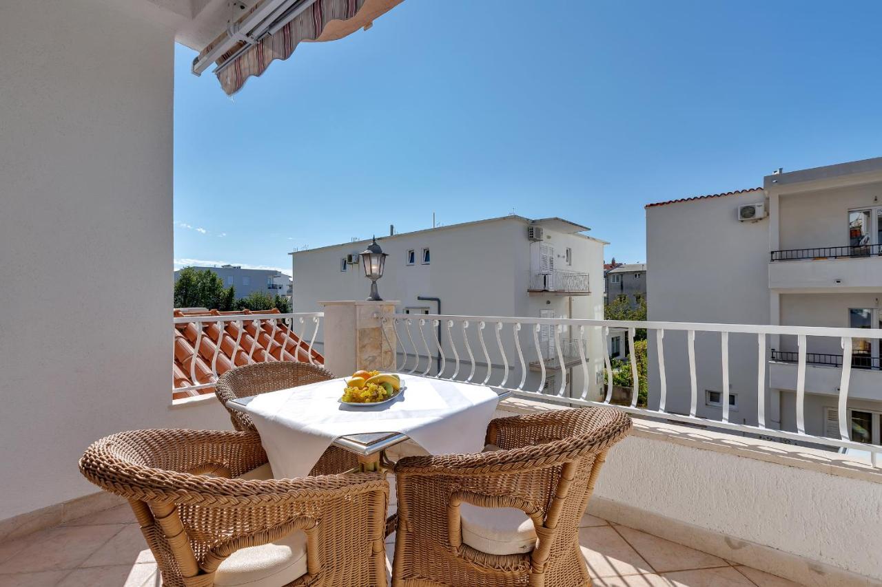 Apartments Zorica Тучепи Экстерьер фото