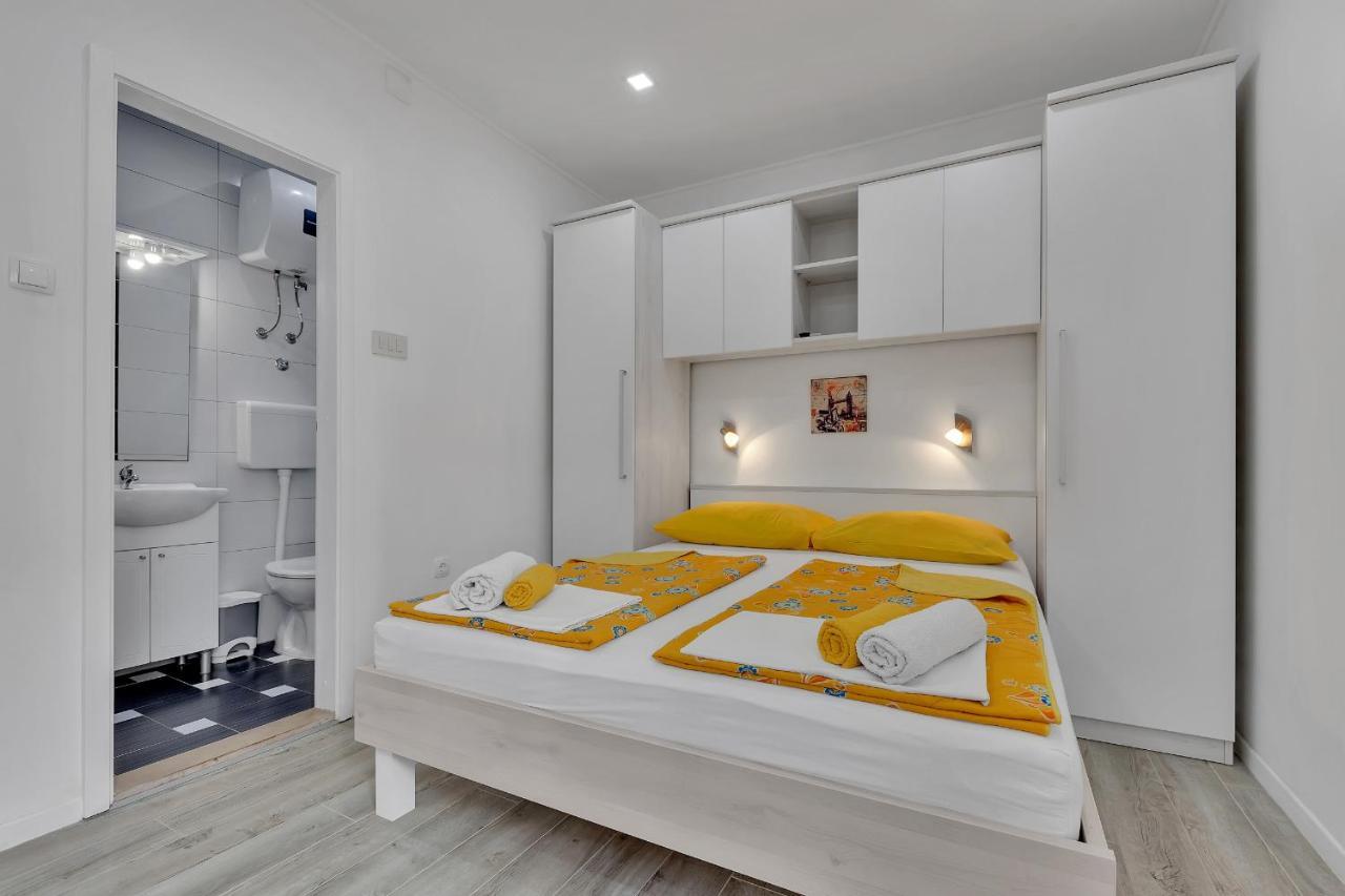 Apartments Zorica Тучепи Экстерьер фото